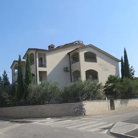 In With Balcony, Air Conditioning, Wifi 4676-6 Porec